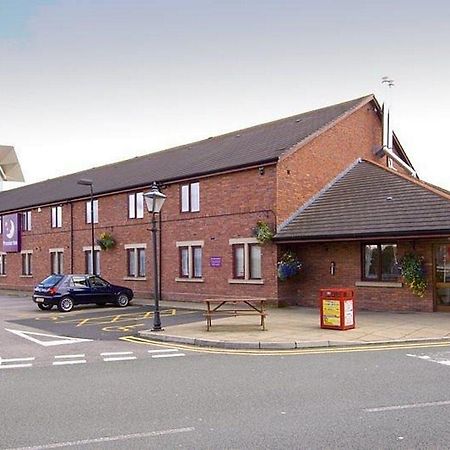 Premier Inn Liverpool Aintree Buitenkant foto
