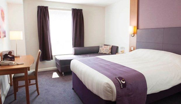 Premier Inn Liverpool Aintree Buitenkant foto